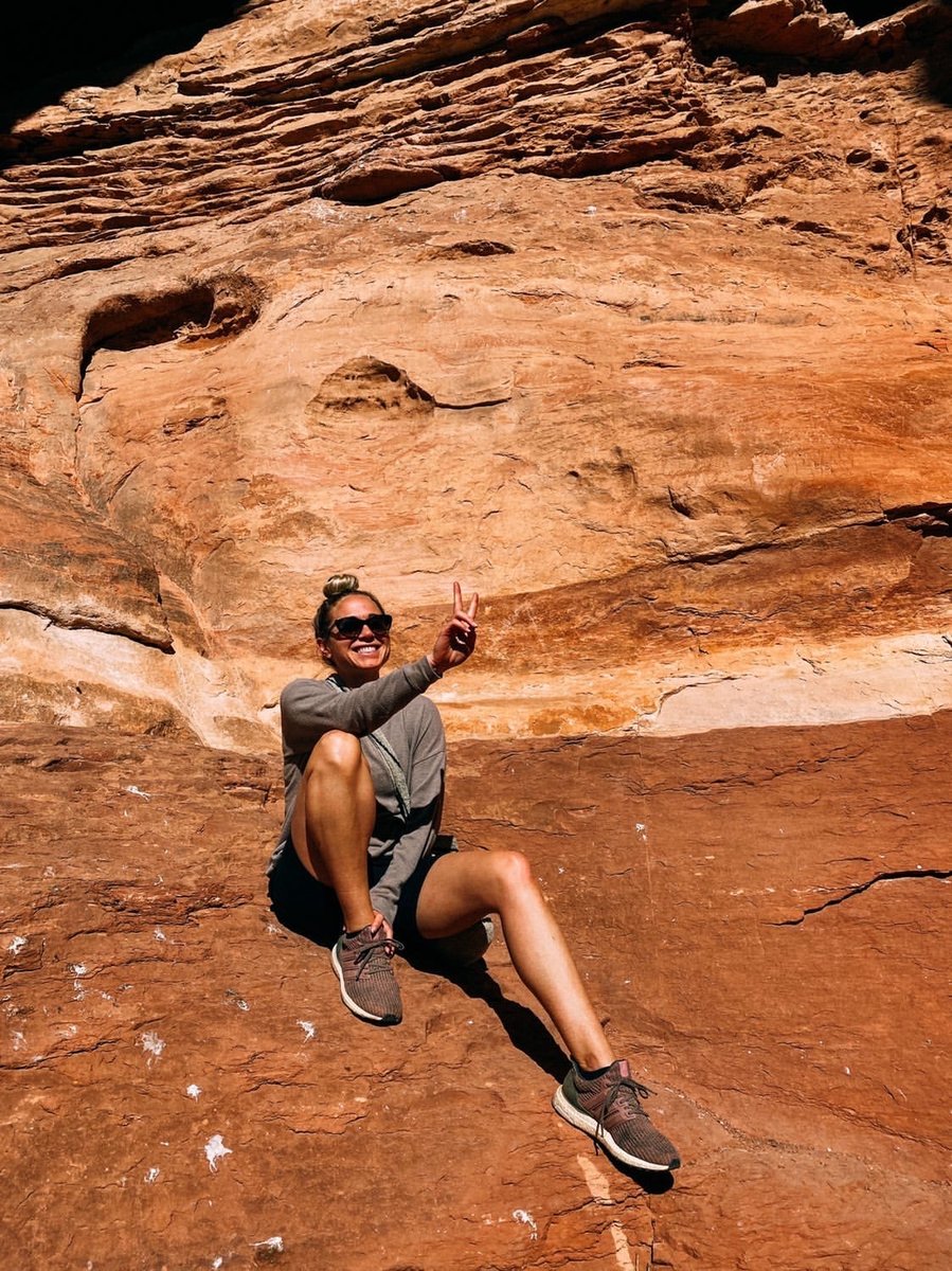 I've spent a majority of my life in the desert and it gets more and more beautiful every time I come home to it. 😍#beingisbeautiful #desertbaby