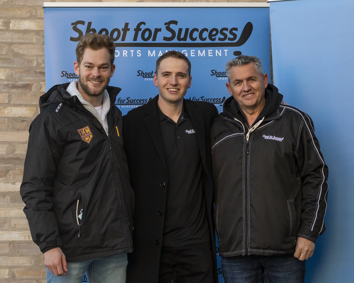 Successful weekend!!
S4S Showcase 2020 ✅
Surrounded by the best people ♥️
#ShootforSuccess <a href="/519sportsonline/">519 Sports Online</a> 📸 <a href="/CensationalPhot/">CensationalPhoto</a>