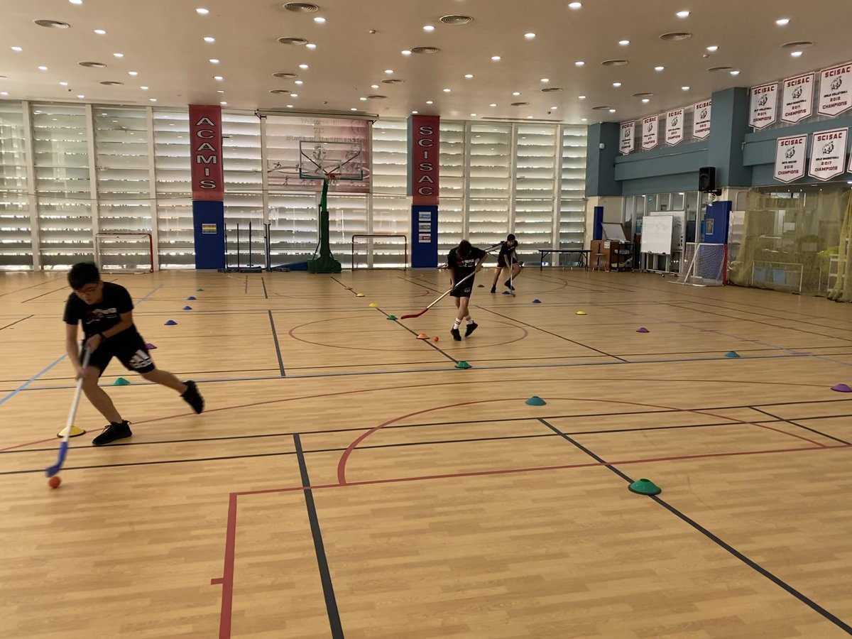 Ty_KochPE's tweet photo. Testing out the stick handling skills with a little relay challenge! 🏒 🥅 #TISMacao https://t.co/IreK0Tfovs
