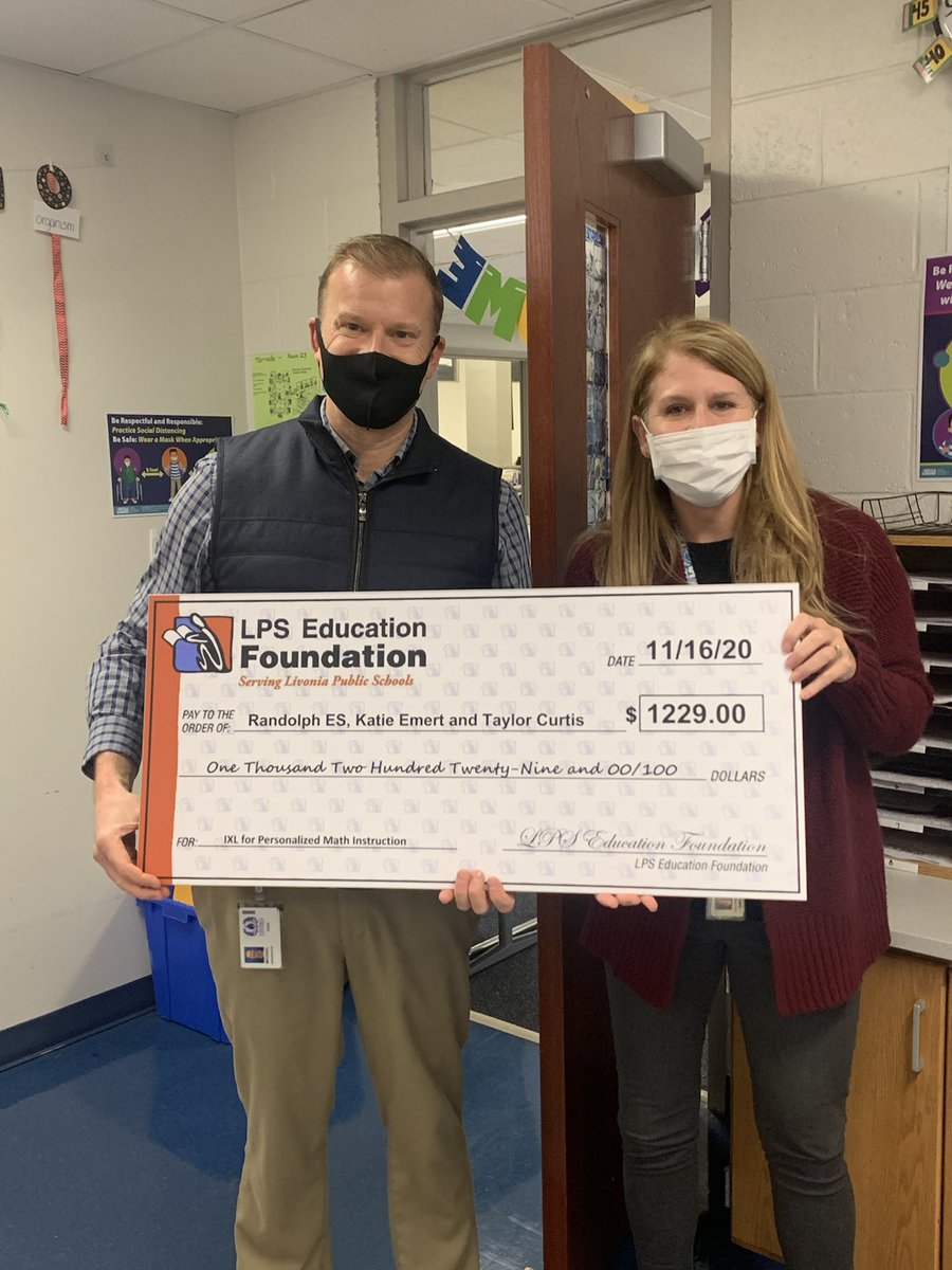 emert8's tweet photo. So excited to receive an LPS Foundation grant for our 3rd and 4th graders! Thank you so much! #livoniaproud https://t.co/5JoSkwL9Xr