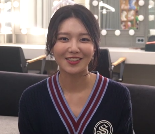 wgsnsdfx's tweet photo. SNSD Sooyoung greets fans through BAFF 2020 https://t.co/MMblSApcvb
#snsd #girlsgeneration @GirlsGeneration #소녀시대 #수영 #Sooyoung #BAFF2020 https://t.co/KIjZ7CMWBg