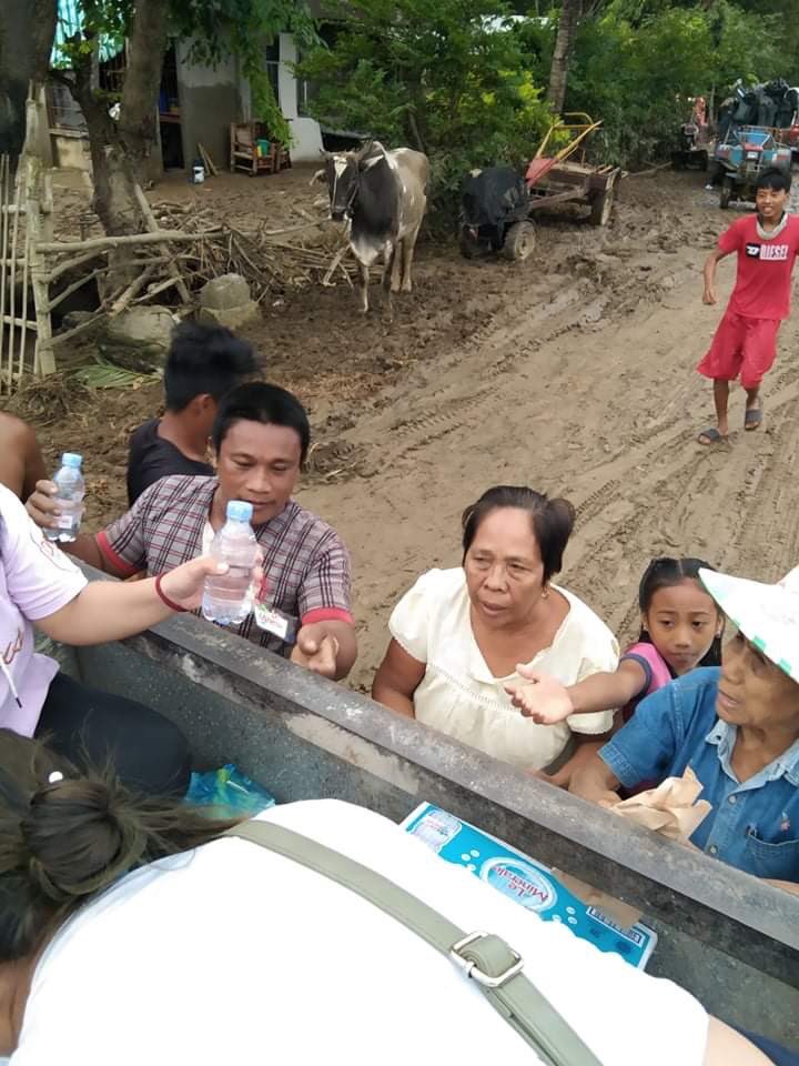 army_cavite's tweet photo. #ACFDonation #UlyssesPH https://t.co/M8vHC3yNWn