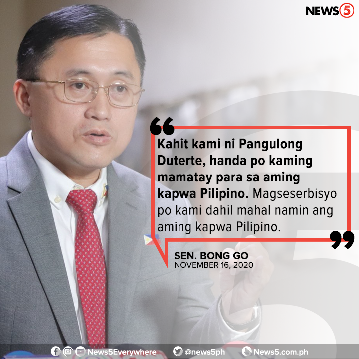 News5PH's tweet photo. "KAHIT KAMI NI PRES. DUTERTE, HANDANG MAMATAY PARA SA PILIPINO."

Nagpaabot ng pakikiramay si Sen. Bong Go sa mga bayaning nasawi sa gitna ng relief, clearing, at rescue operations ng gobyerno. https://t.co/WqTA5IP1Ke