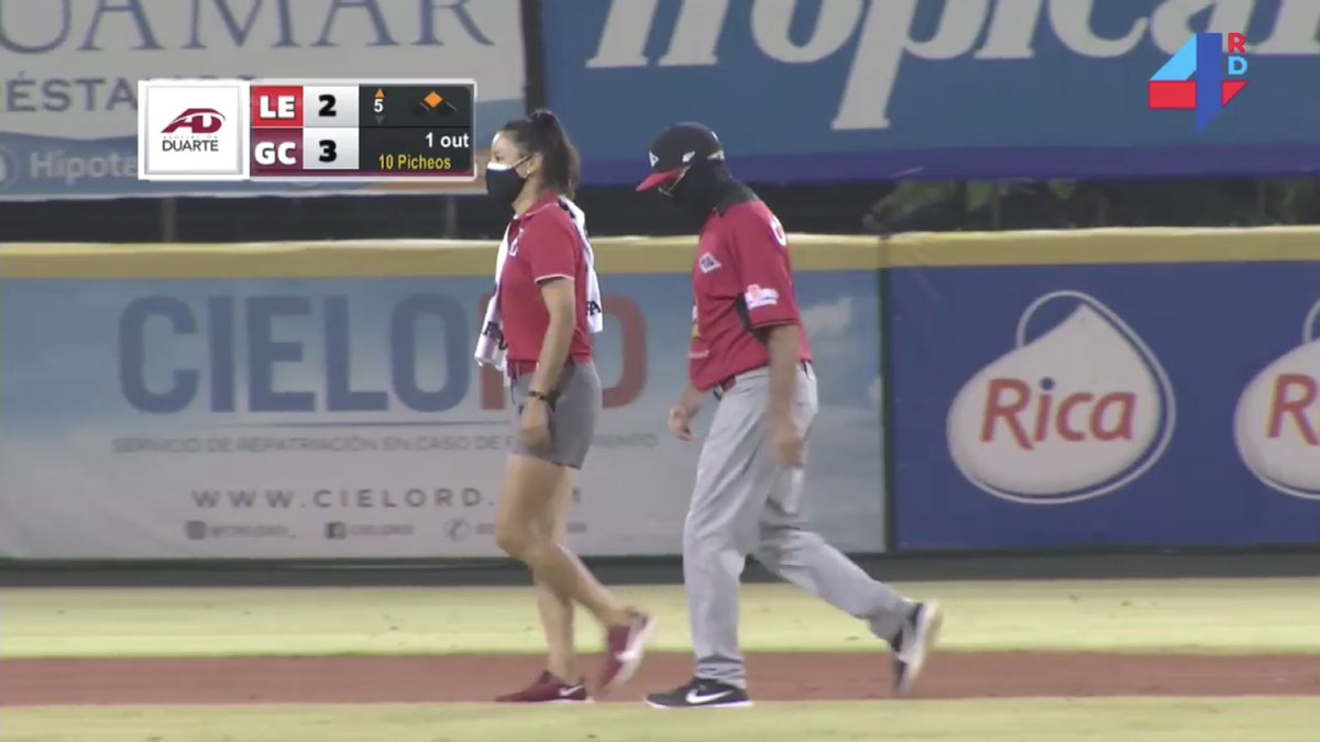 Desde El Valle de Coachella para <a href="/EscogidoBBClub/">𝐄𝐬𝐜𝐨𝐠𝐢𝐝𝐨 𝐁𝐚𝐬𝐞𝐛𝐚𝐥𝐥 𝐂𝐥𝐮𝐛</a> via <a href="/Padres/">San Diego Padres</a> la numero uno @MaritzaCC20 #EresDuraPaisa #PuroJalisco