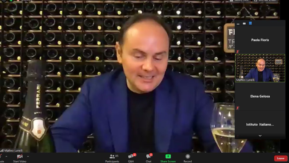 BAlumniToronto's tweet photo. Thank you @LunelliMatteo for the interesting presentation today about cantine Ferrari! Thanks @ElenaGelosa for attending! Thanks Alessandro Ruggera @IICToronto for co-hosting! https://t.co/QqmL4tQ7xi