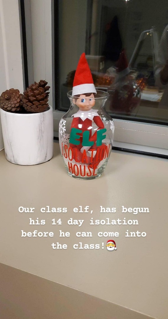 Our class elf, has begun his 14 day isolation before he can come into class.🎅 @olfatimaocsb @OCSBbecommunity <a href="/M_Kafie_/">Ms. Kafie</a>