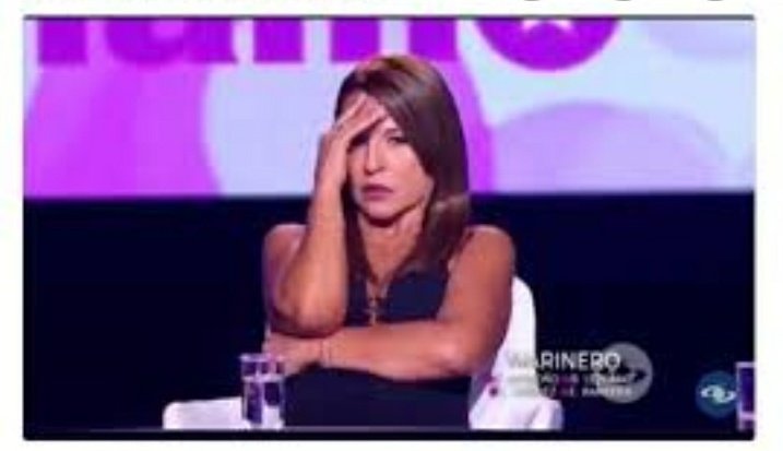 MoryRicaurte's tweet photo. Escuchando la música de fondo de #MissUniverseColombia , siento pena con Catriona... https://t.co/CRCQsYuBuy