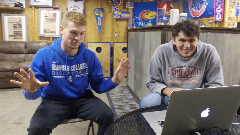 Channel1450com's tweet photo. New Berlin vs Athens
Waverly Holiday Tournament Championship 2016

Hunter Stockton (IC hoops) and Max Day (Case Western Reserve University hoops) are talking about their high school days and breaking down the film
https://t.co/Eli3Y4v73C https://t.co/cbZzohUO20