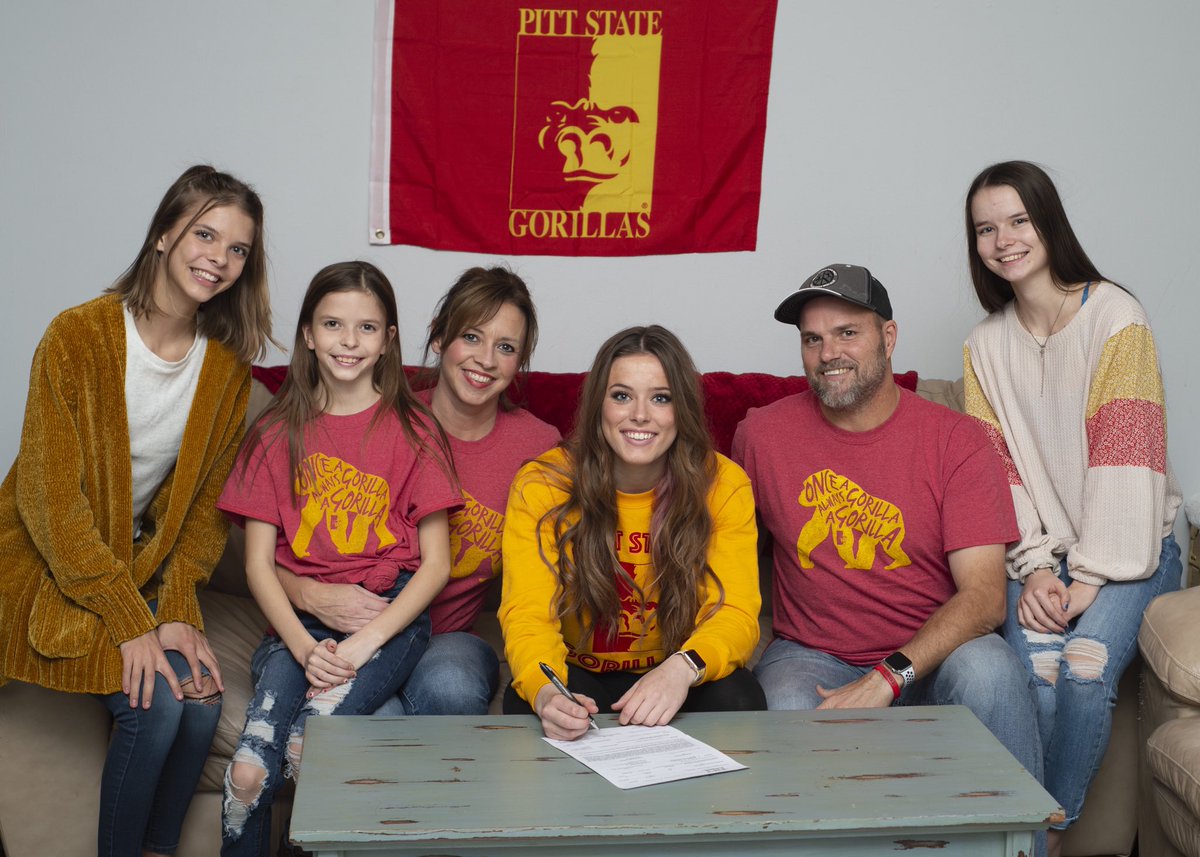 #gorillanation <a href="/GorillasTrack/">Pitt State Track & Field</a>