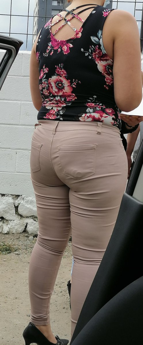 Alejand43665060's tweet photo. Les gusta mi esposa https://t.co/W3ffVKBm9B