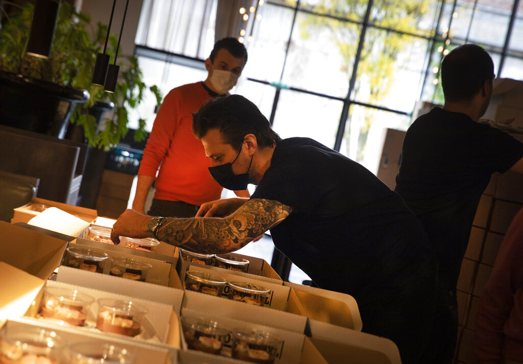 SentinelGlobe's tweet image. Pandemic holds few lessons for European chefs, mostly misery - Sentinel Colorado ow.ly/dKkO50CkXZZ 

#PandemicLife #WorldNews

#NoPaywallHere