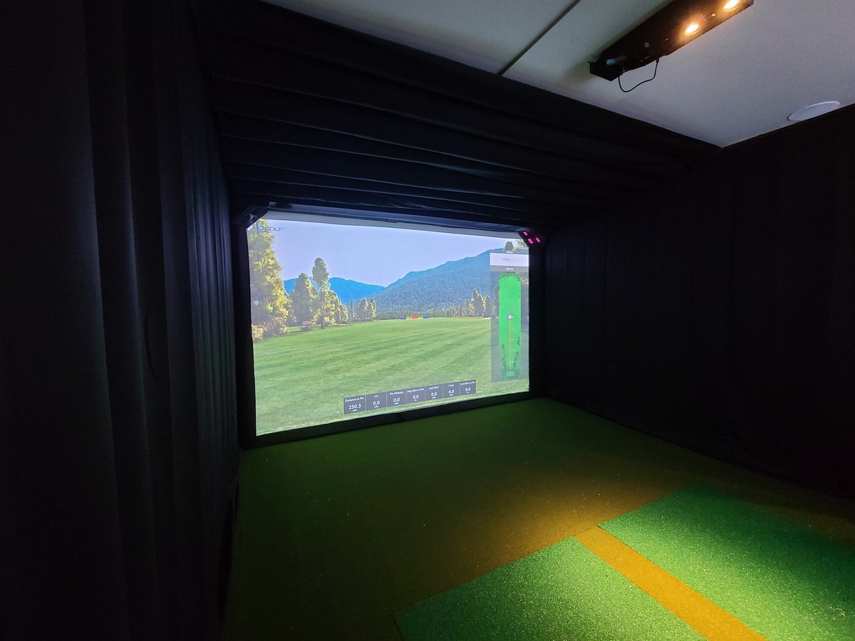 homeconceptsinc's tweet photo. @HDGolfAU finished product!  I think we did fairly well with our first install of a golf simulator.  Typically with just manage and help their installers.  With #covid causing issues with travelling we worked it out to do the install.  What an amazing #funroom #mancave https://t.co/iOAvjgzyRR