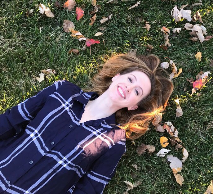 LindsaySuttonVO's tweet photo. #fallbasics Donโt stop be-LEAF-ing! ๐ https://t.co/xwHaNOToX1