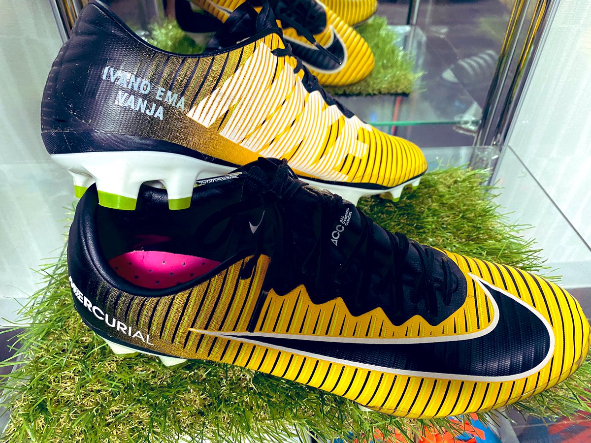 rugbymadtokyo's tweet photo. luka modric matchworn boots 🇭🇷
#matchwornboots https://t.co/wdEhz1rhn3