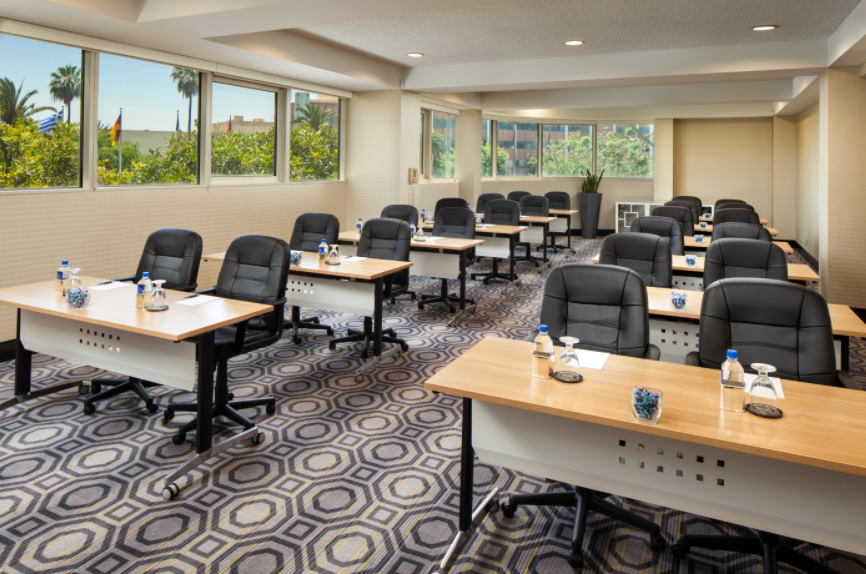 SheratonLAX's tweet photo. Our group protocols have been enhanced for your safety. We are implementing lineless table set options; audiovisual offerings with sanitized equipment and live-streaming support; breaks with pre-packaged meals; disinfected table settings; touchless options for billing; and more. https://t.co/NwnBIoiBUw