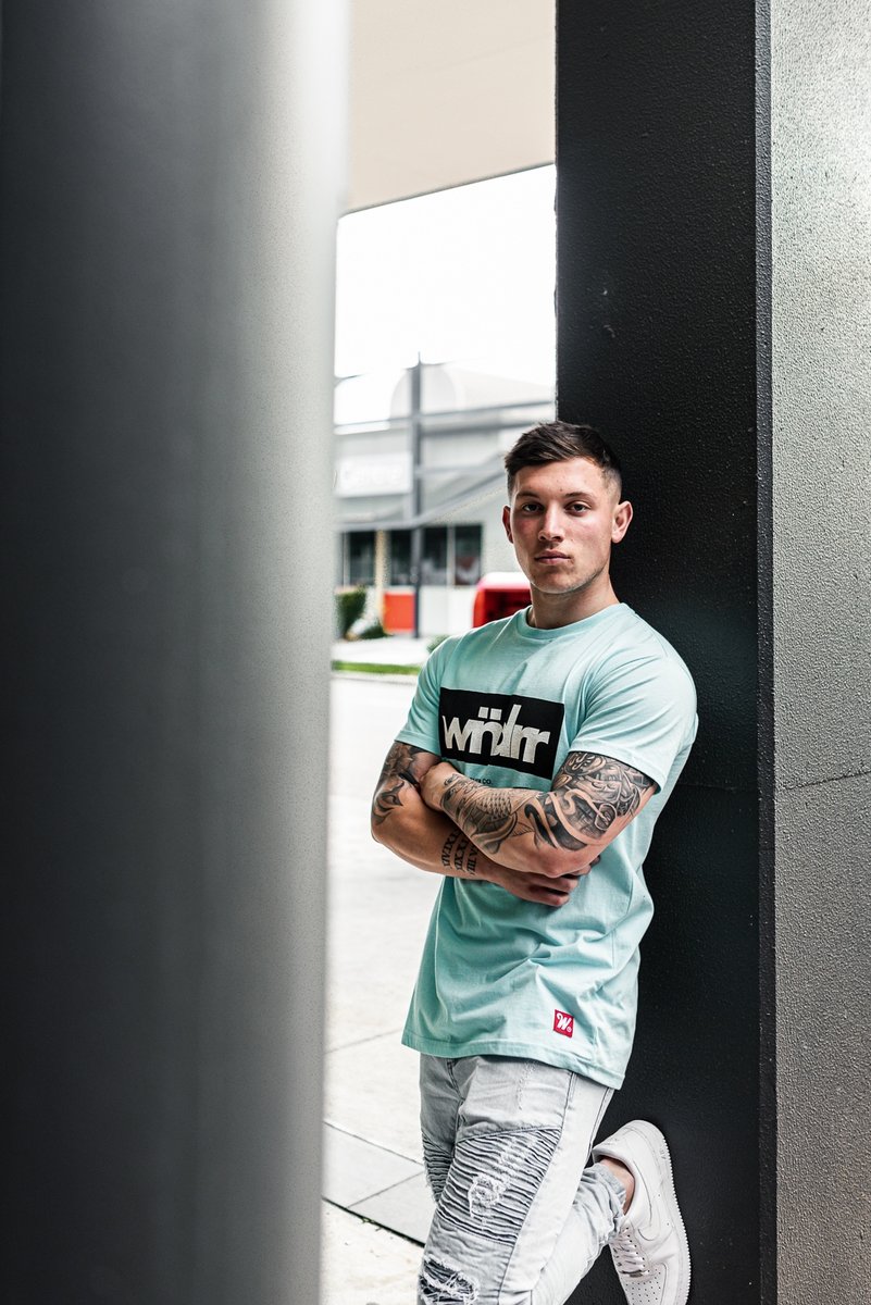 SouthdownAgency's tweet photo. Individuality is more important than trends. Stand out and have the confidence to wear something you’re comfortable in 🙏

Taken from a recent photoshoot with MS Menswear 📷 https://t.co/BecpQ7WQR1