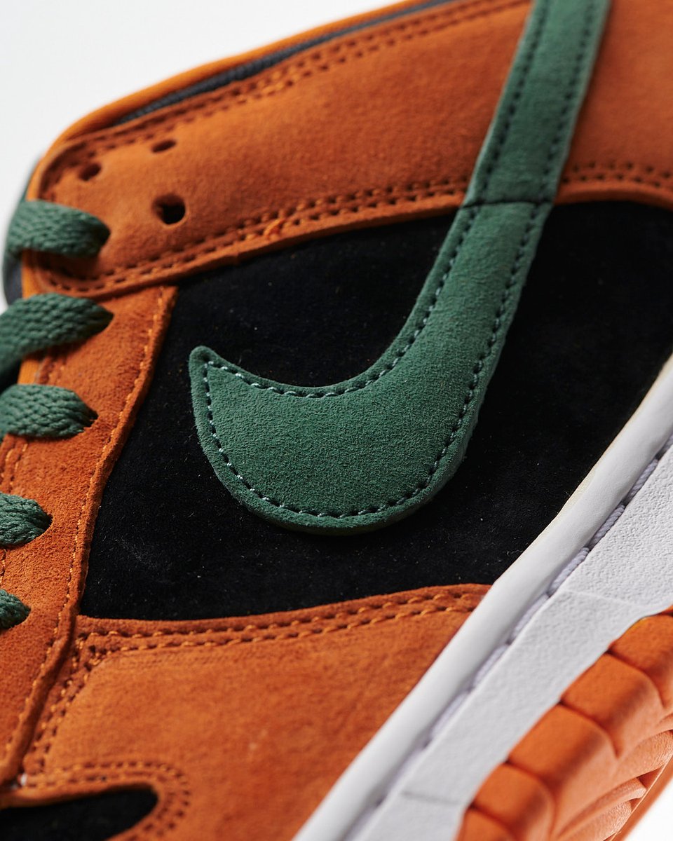 lessoneseven's tweet photo. Our raffle for the Nike Dunk Low SP "Ceramic" is now open. Full details and entry at https://t.co/y5UYyQrkyhβ β β
β
#yyc #calgary #LESS17 #nike #NikeDunk #NikeDunkLow #ceramic #CeramicDunk https://t.co/MDat5do4eB