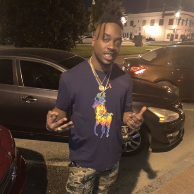 LOCK_ONLOUD's tweet photo. #NewProfilePic https://t.co/v6Elx3eZBP