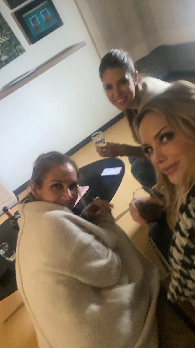 erikavelezz's tweet photo. As�� nos tocó Jajajaja #masterchefecuador https://t.co/Jms9XvcrQf