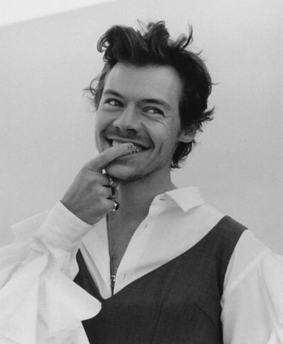 directi0n3rr's tweet photo. goodnight
#harrystyles #HarryStyles #harrystylesgolden #harrystylesvogue #OneDirection #harrystylesstan https://t.co/bBFz2ZQmFW