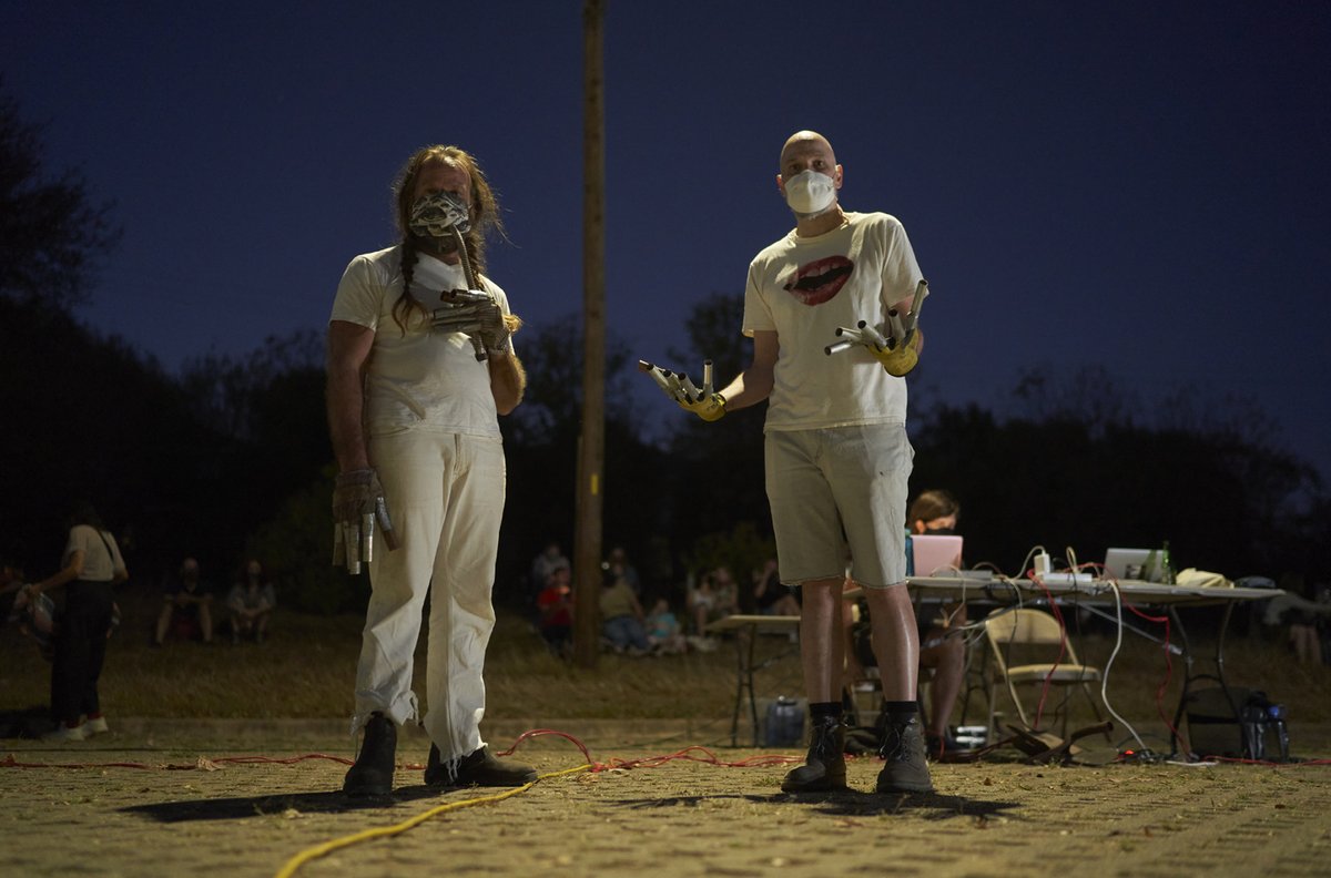 rolling ryot tweet media