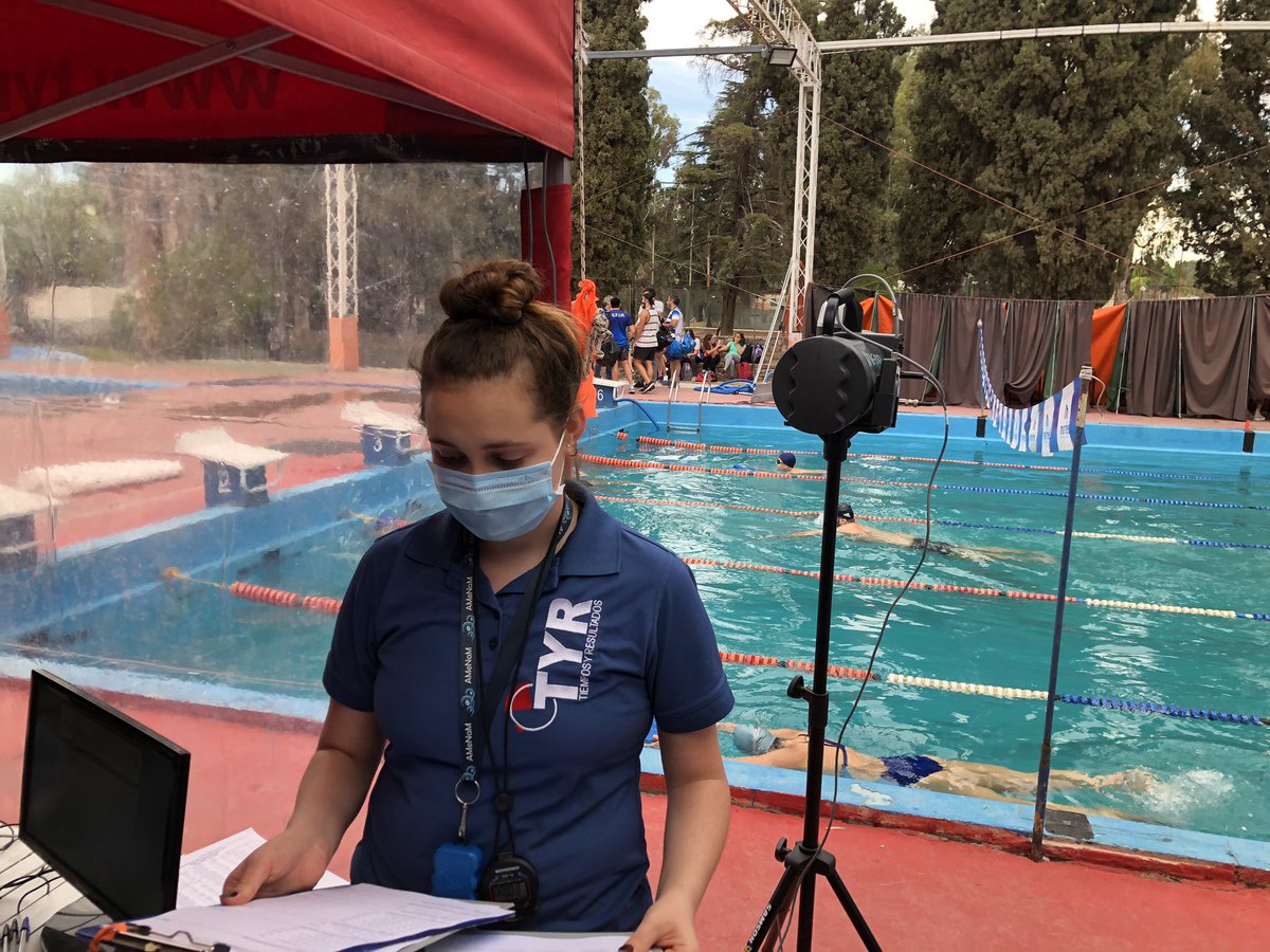 durabayen's tweet photo. Un día íbamos a volver... y volvimos 🥳. Toma de tiempos equipo Master y Federados Obras Sanitarias... con todos los protocolos de cuidado... #EquipoTYR @ColoradoTimeSys https://t.co/5nDRedmCcn