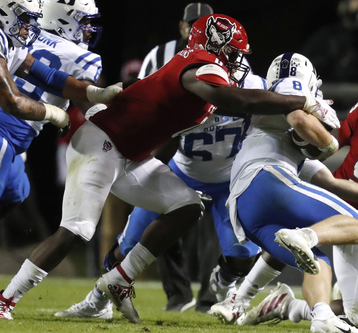InsidePackSport's tweet photo. NC State freshman defensive end @terrelldawkin has turned it on... a sack/half sack in each of the last five games.  He had the third-best @PFF_College  grade among all ACC defenders for the week. https://t.co/MxeMWWv2Lq