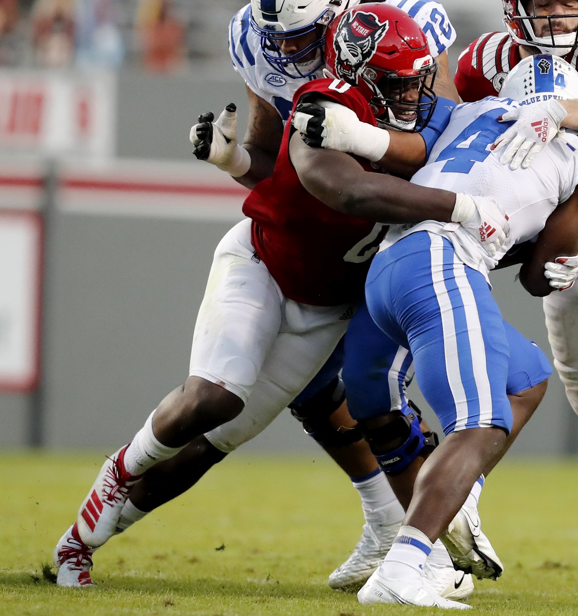 InsidePackSport's tweet photo. NC State freshman defensive end @terrelldawkin has turned it on... a sack/half sack in each of the last five games.  He had the third-best @PFF_College  grade among all ACC defenders for the week. https://t.co/MxeMWWv2Lq