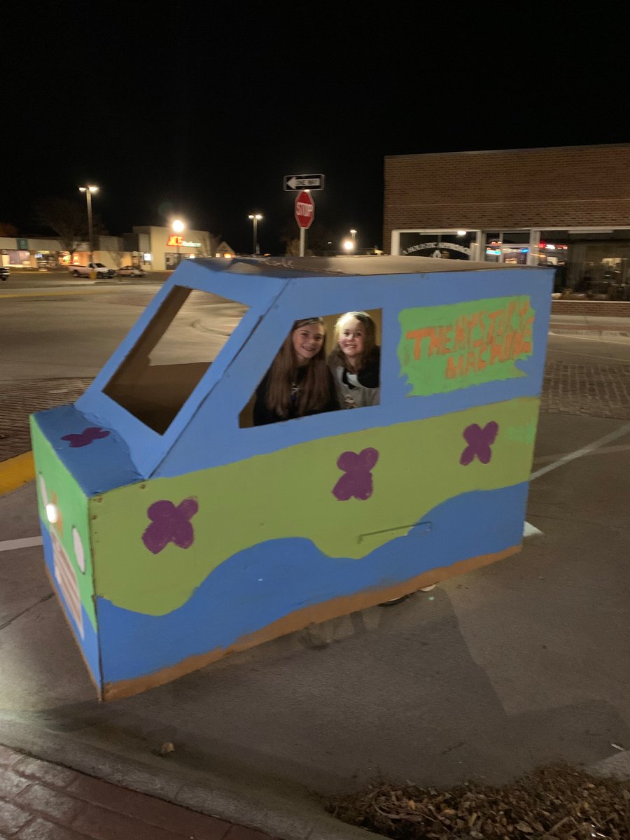 We found Brooklynn and Bella in the Mystery Machine. They stopped off after a long night of traveling for some ice cream and cookies.