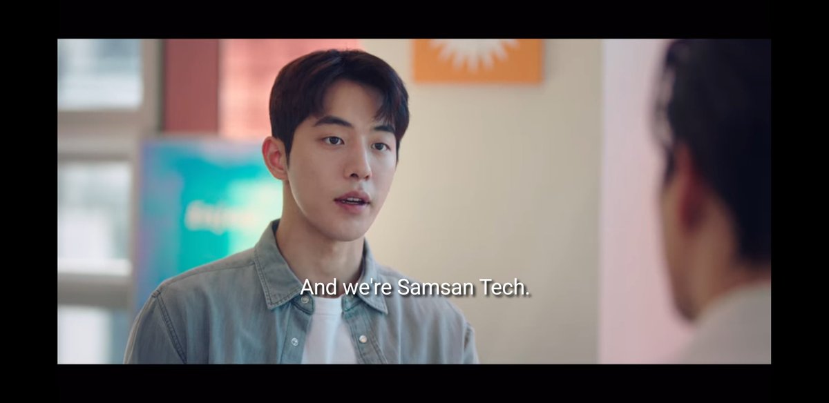 Alex Kwon 1st offer: work as an engineer with the best salary: 300.000$ per year, stock options 1.5 billion$ for 4 years. If  #NamDoSan ok then his income will surpass  #HanJipyeong by 100.000$. This option is good opportunity for  #dosan but bad news for  #samsantech  #StartUpEp10