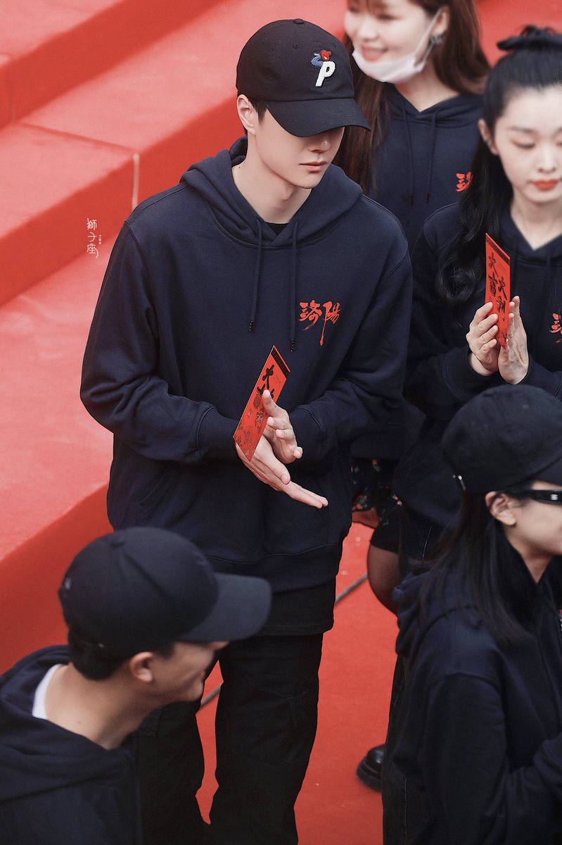 20117 Feng Qi Luoyang opening ceremony cr. 狮子座·王一博- xzs