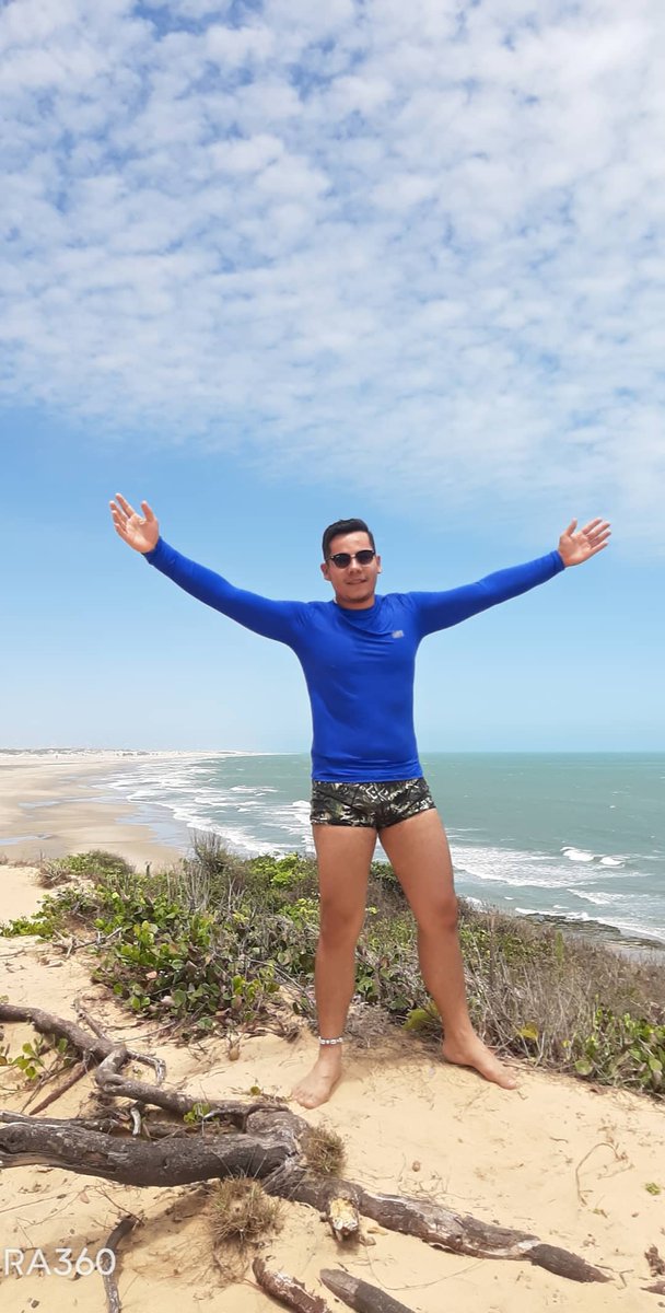 PedroJr13372155's tweet photo. Bora viver😁💪 https://t.co/EpzsraJx9P