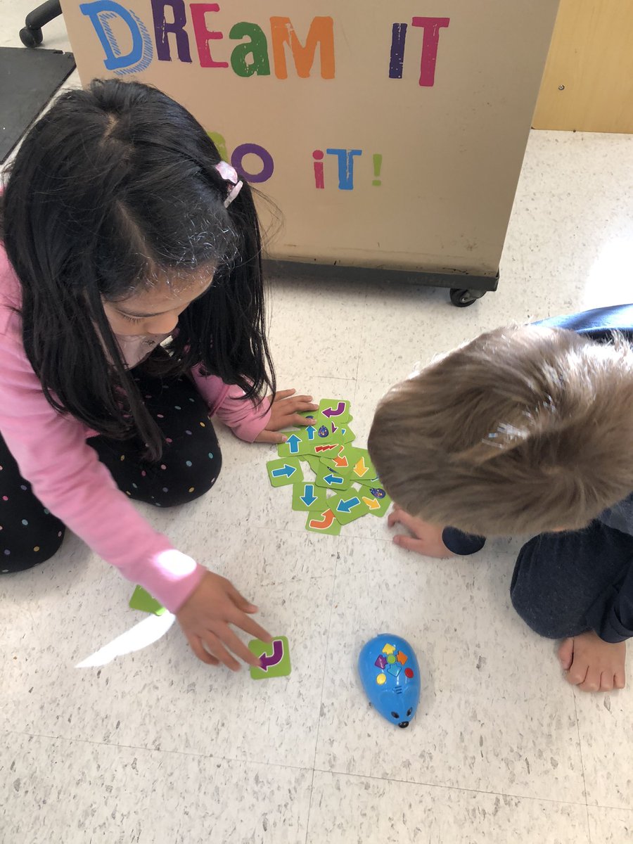 dannigirl2701's tweet image. Grade 2 students getting started with coding; experimenting with sequencing / directional commands using #CodeAndGoMouse and #CodingCritters @asdnnb @stemnorth @LearningHandsOn