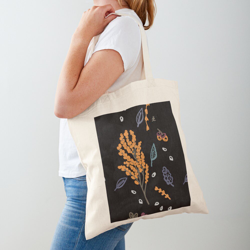 sarnadarlingart's tweet photo. Just added two more prints to my shop! Fall and winter foliage inspired. Available on a variety of products. Link in bio. 🍃  

#redbubble #fall #winter #foliage #mask #holiday #christmas #gift #gifts #clock #bag #tote #computercase https://t.co/y5SkP2ugaR