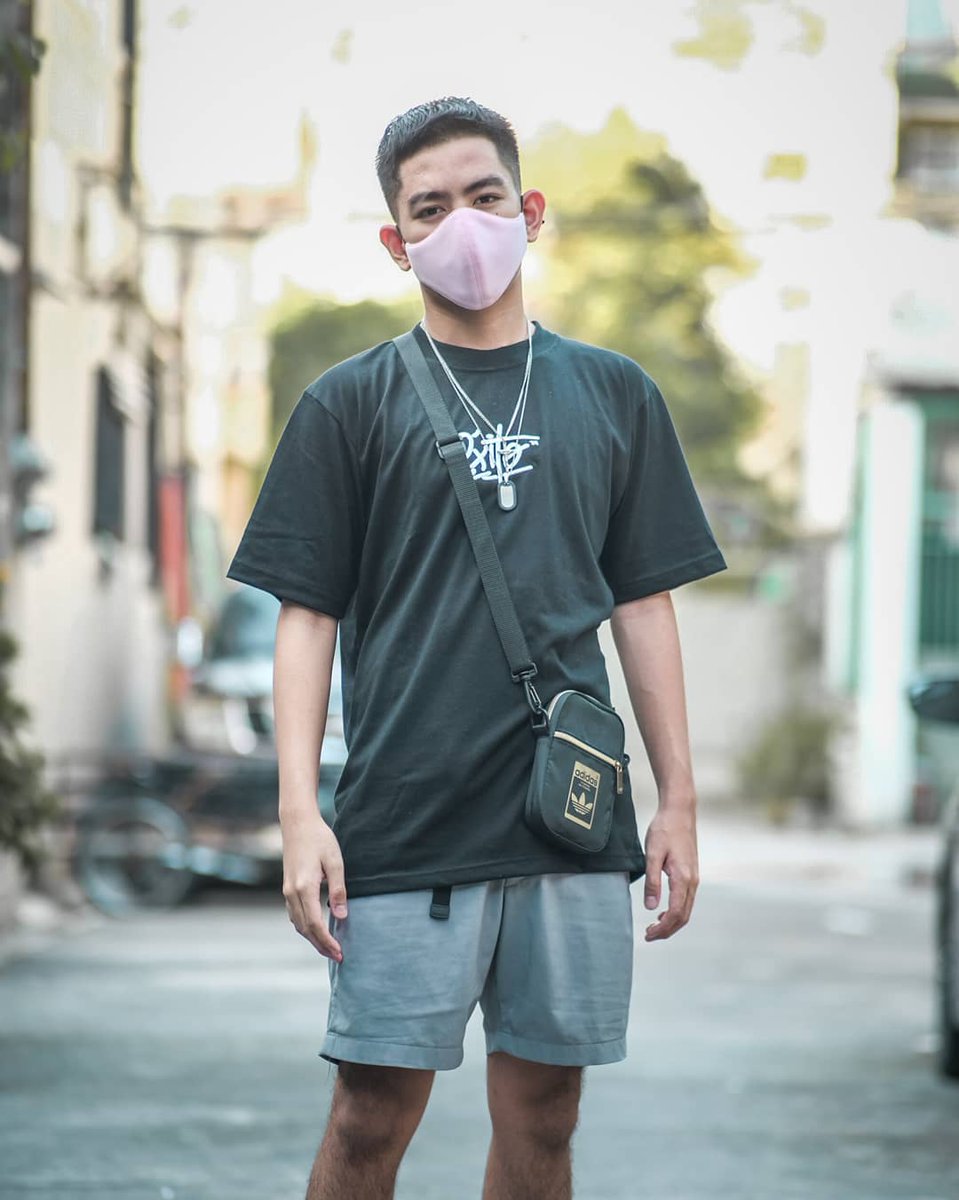 Jonacoolz's tweet photo. sakay ka? gooo basta 'di ako marunong magdrive hehe. check out @exito.apparel  for more! 🔥

📸: @justbelg
👕: @exito.apparel

Reposted from @jonasbelgica https://t.co/Nu9mcUUpQa