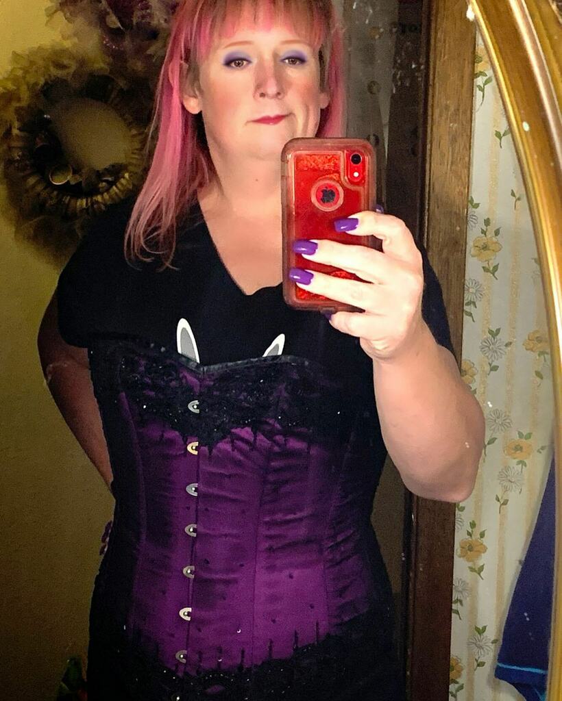 VioletDeVille's tweet photo. Obligatory new corset try on photo!!Okay, I have lots of things to do tonight and this is a selfie of me in my brand new corset. I am very happy with the fit and finish. 
.

#366selfies #day321 #transIsBeautiful #selfie #transWoman #transgender #transGir… https://t.co/90fZGp57bs https://t.co/XZRqnmOxL5