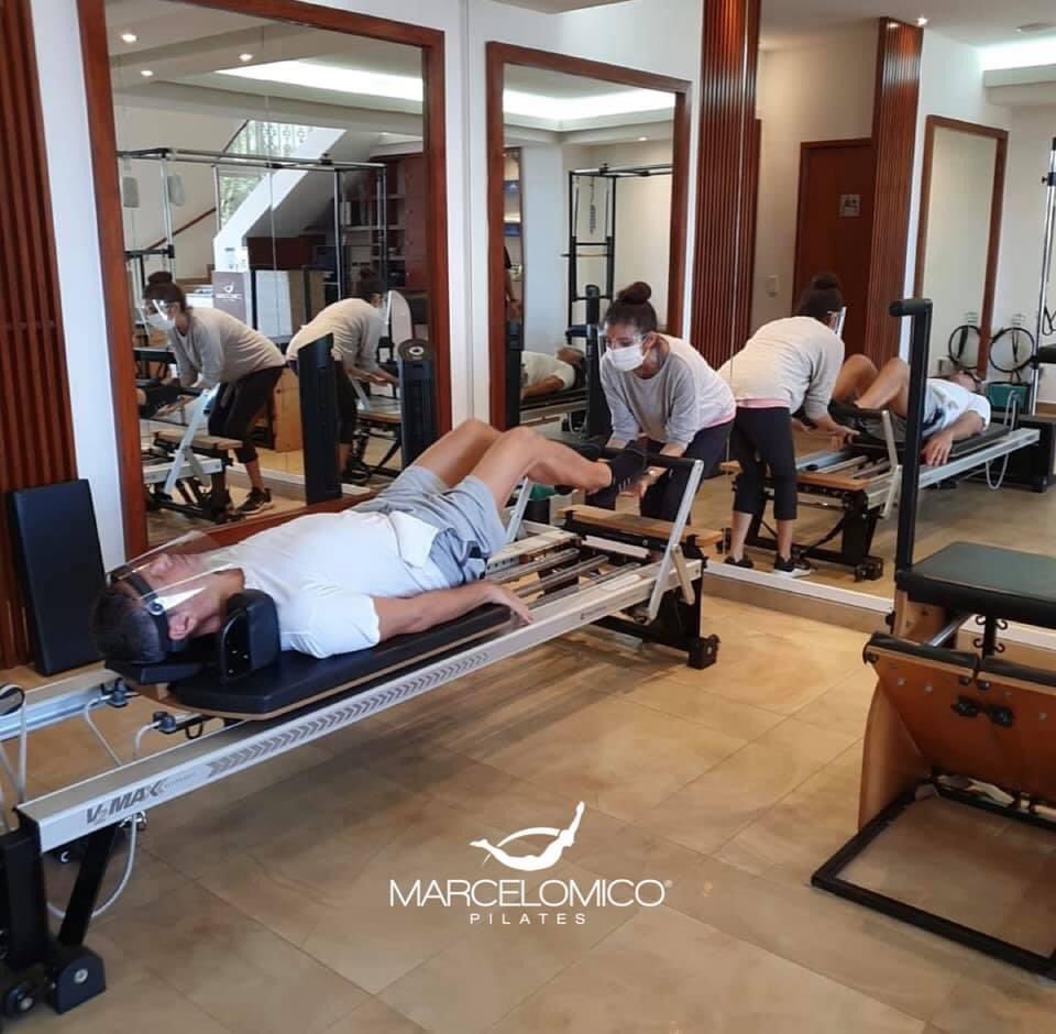 MarceloMico's tweet photo. El método Pilates no es una serie de ejercicios, es una forma de vida, una puerta para entrar a nuestro mundo interno. 
 Agenda una clase o directo en nuestra página:
https://t.co/0tOg4Aucal
Tel. 322209 0902
Cel. WhatsApp 322 180 3103
admon@marcelomico.com
#moverseparafluir https://t.co/GVOsyIZXXv