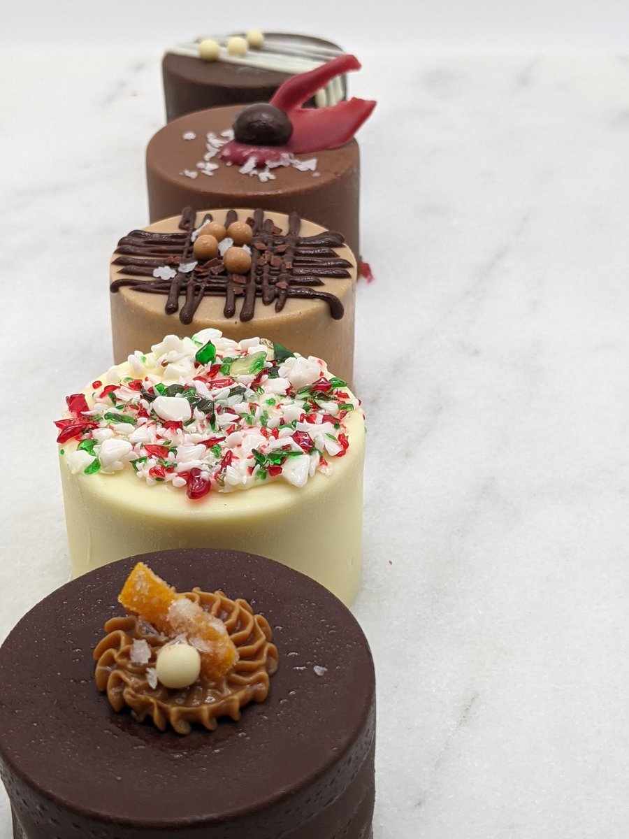 #bellybombs are available now!
Drop them in your hot chocolate, or even better, a specialty coffee! Available in 5 decadent flavours.