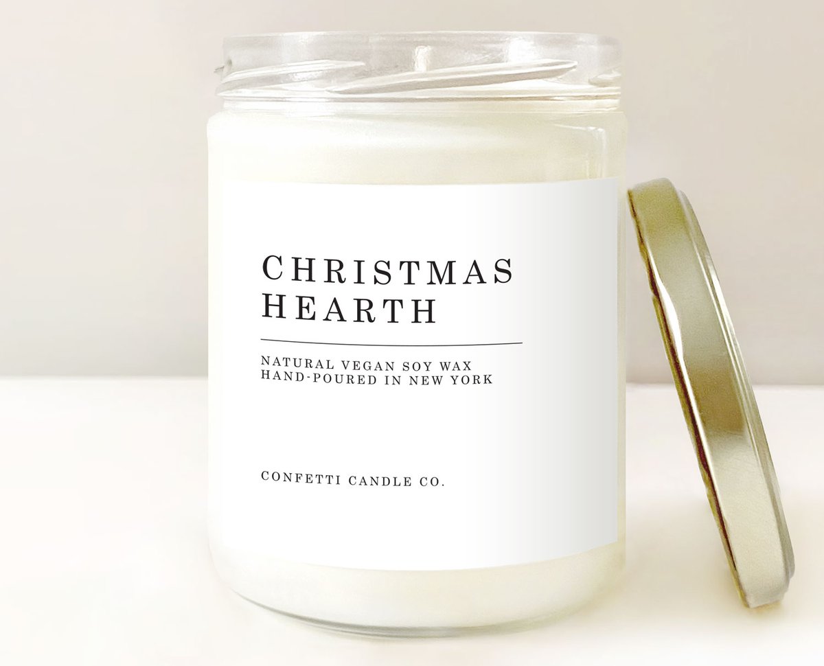 OBSESSED with the Christmas Hearth candle etsy.com/shop/confettic… #christmashearth #christmascandle #wintercandle #holidaycandle #cozycandle #soycandle #handmade #madeinnewyork #madeinusa #supportsmall #standwithsmall #shopsmall #smallbusiness #vegan #veganowned #womanowned