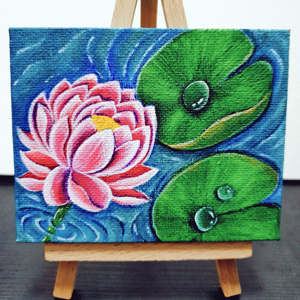 AnBanerjee29's tweet photo. Detailed acrylic painting on small canvas 10x10". Ideal for Table Decor #giftidea
#acrylicpainting #customisedartwork https://t.co/xupXPWriTR