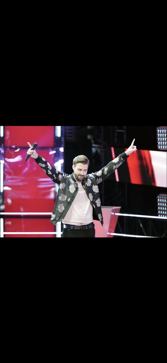 Sttooollleeeeennnnnn
Thanks Blakey poo <a href="/blakeshelton/">Blake Shelton</a> #teamblake 
They don’t call me #MrFinale for nothin’
(Nobody calls me that) 

#thevoice
#voicebattles