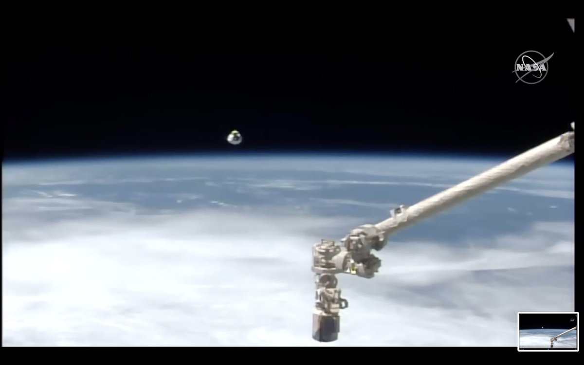 Astro_Cady's tweet photo. Looks like the crew of the @Space_Station is about to have dinner guests.... pretty neat to have company arrive - especially when you're in space! #crew1forall @SpaceX @NASA #LaunchAmerica https://t.co/Md0xZQUgFt