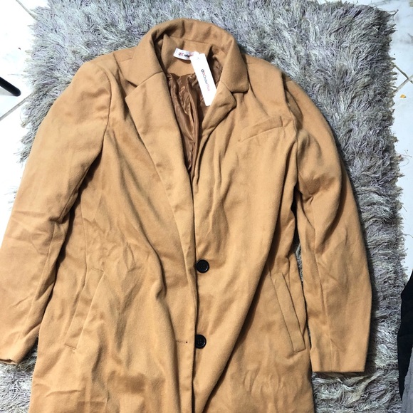rendon_patsy's tweet photo. So good I had to share! Check out all the items I'm loving on @Poshmarkapp #poshmark #fashion #style #shopmycloset #orderplus #anthropologie #disney: https://t.co/JySgpSnnXG https://t.co/M2RMi8jzCb