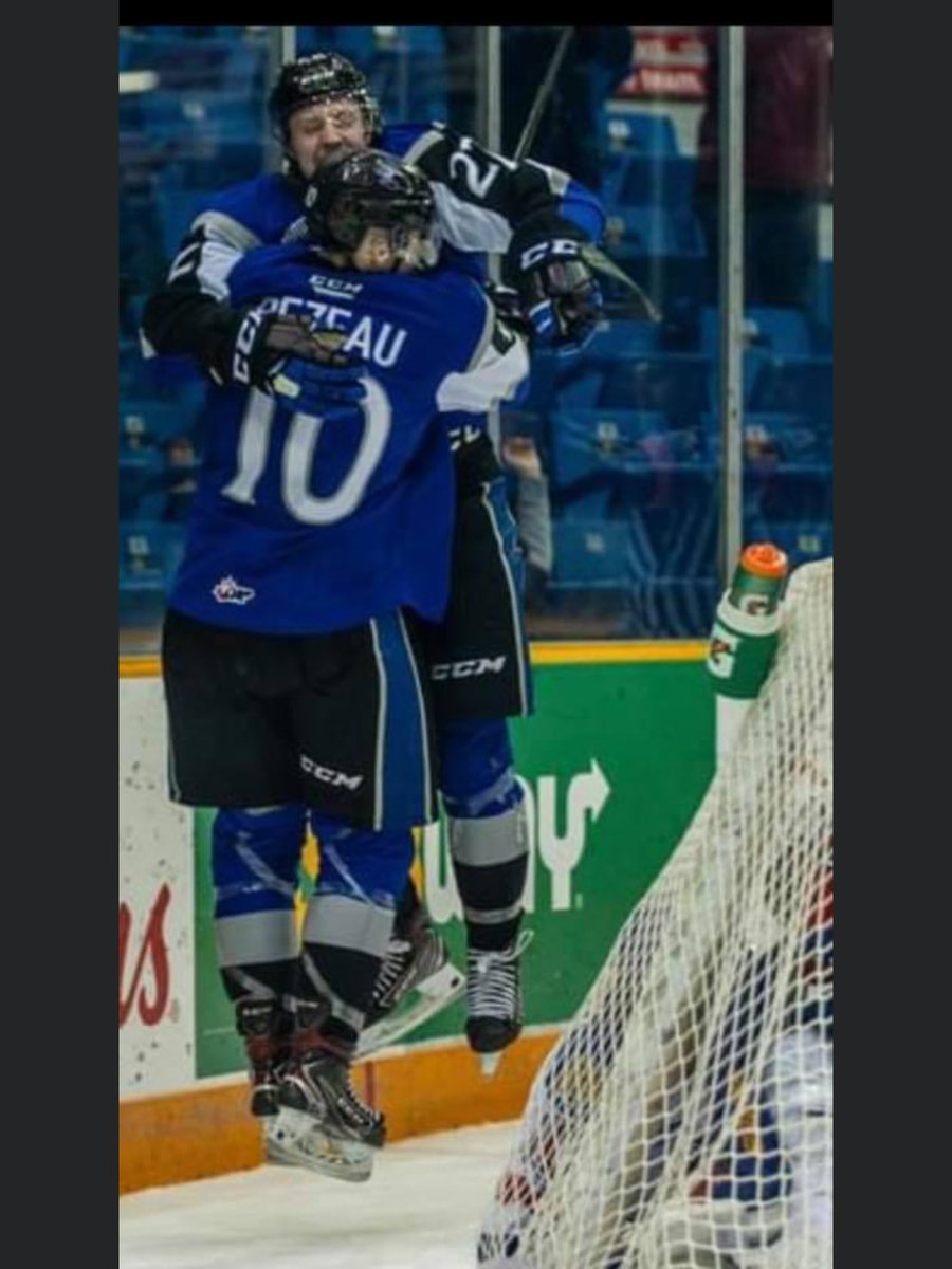 #SaintJohnSeadogs #TDstation #QMJHL #prideofClarenville . so proud of my nephew #22,  Liam Leonard. A goal and assist is reason to celebrate here. Good Luck for the rest of the season.#StaySafe ❤️