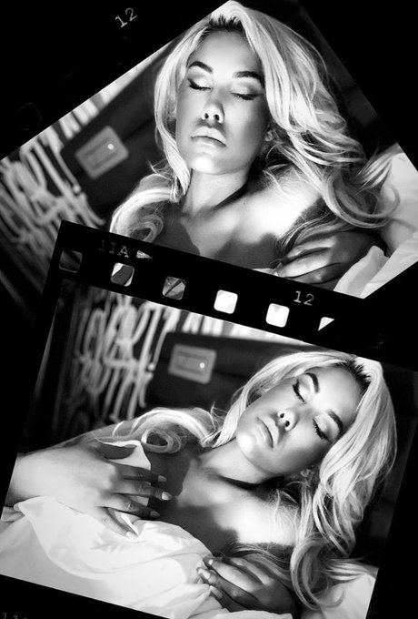 Watch Dyrtyblonde ®'s leaked NSFW photo on TwXstars