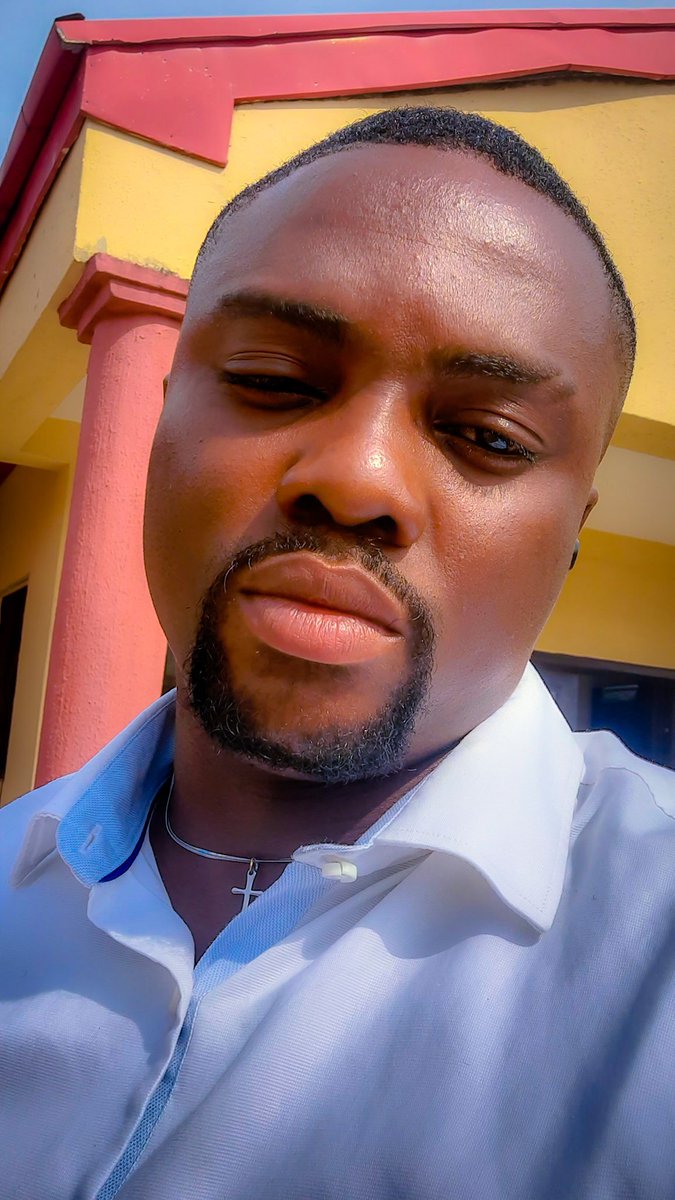 TBee09's tweet photo. 🤴🏽...mouveeee #movement https://t.co/GIcPB3MidB