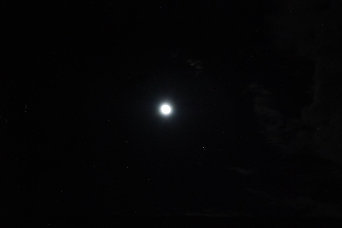 #GoodnightMoon Something attempted, something done; has earned a night's repose.