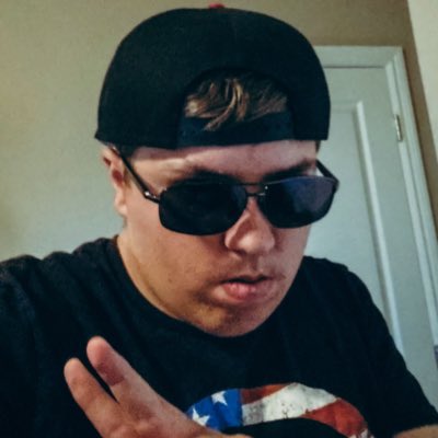 codeym3's tweet image. #NewProfilePic