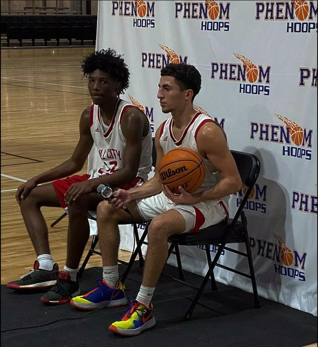 kee_wave's tweet photo. When someone says you can't do something, do it twice and take pics!! @keeabucket and @ao11___  💪🏾💯💪🏾💯 Great work #IseeYaWorking https://t.co/8jWTcwUCAR
