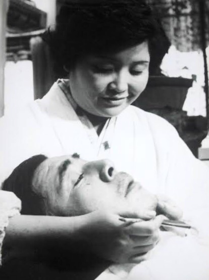 濹東キネマ 濹東名人会 春川ますみさん名場面集 今村昌平組 赤い殺意 岡本喜八組 肉弾 寺山修司組 田園に死す 鈴木則文組 トラック野郎 本日11月10日は春川ますみさんのお誕生日 春川ますみ生誕祭 T Co Otkw0jvltu Twitter